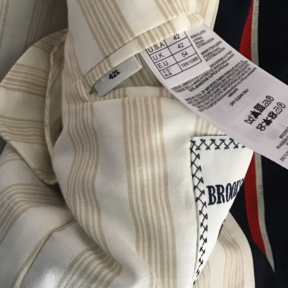 Brooks Brothers Rare Luxury Navy Blazer with Red and White Stripes High Quality - Picture 14 of 15